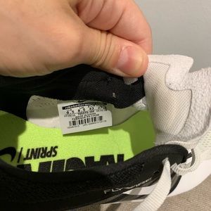 9.5 Men’s size track and field cleats